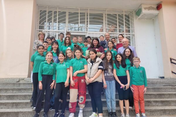 IMG-73e5484373693f59cfb71abf34ec0439-V