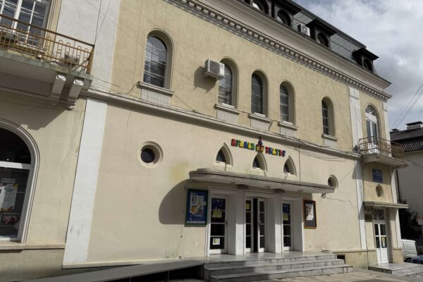 kuklen teatur3