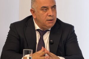 Radev===